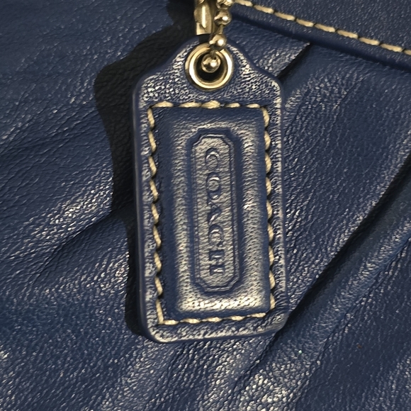 Coach Madison Royal Blue Leather Pleated Wristlet Top Zip Wallet Clutch Purse - Picture 6 of 6